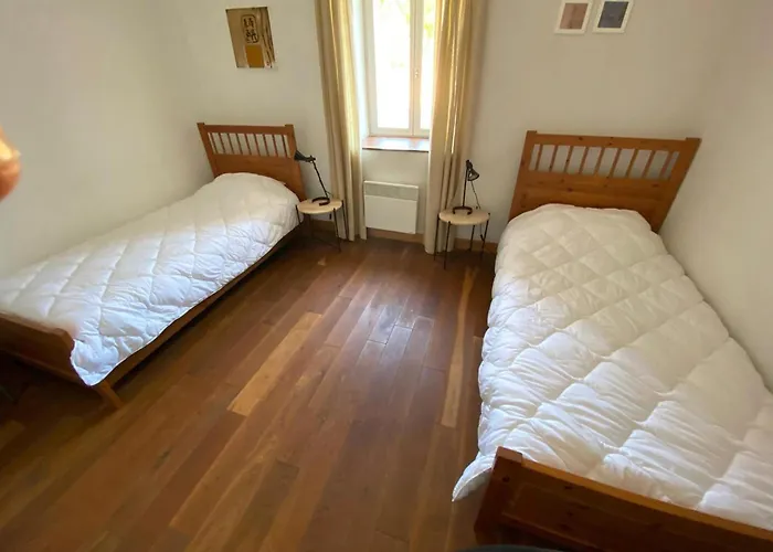 Casa de Férias In France With Private Pool And Garden